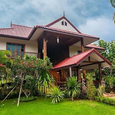 Little-Teak Homestay Чіангмай Екстер'єр фото