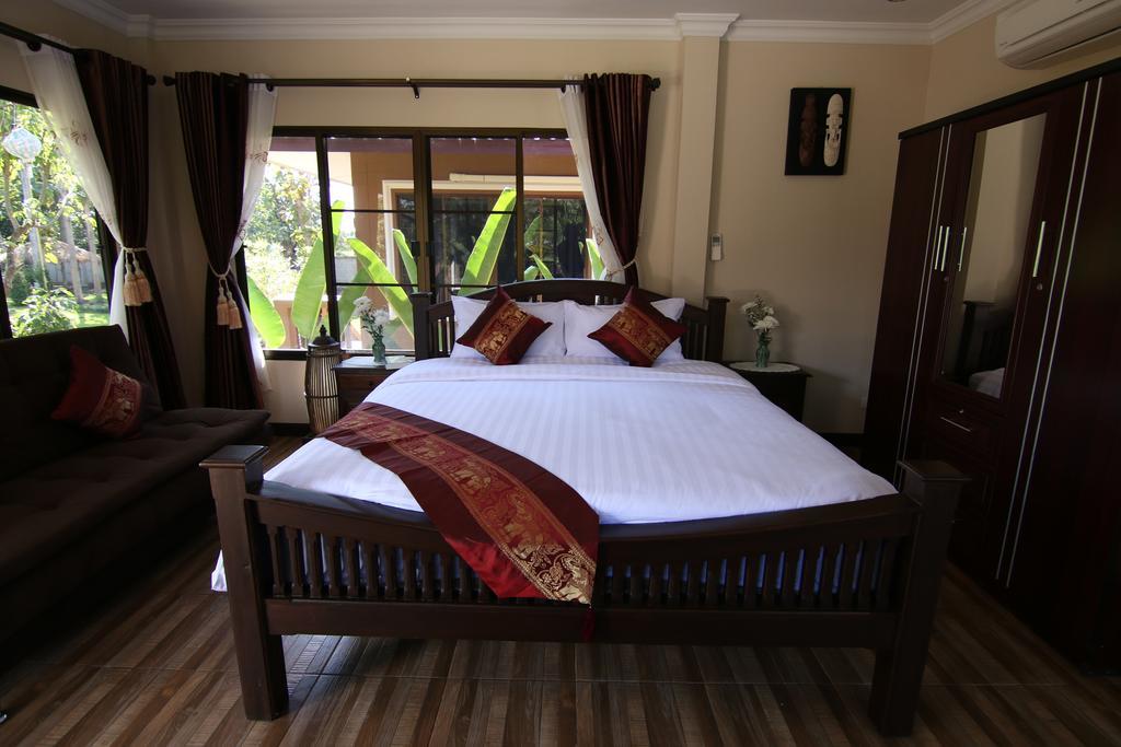 Little-Teak Homestay Чіангмай Номер фото